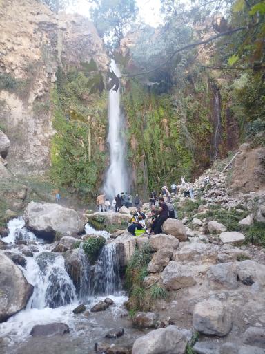 عکس آبشار شیوند