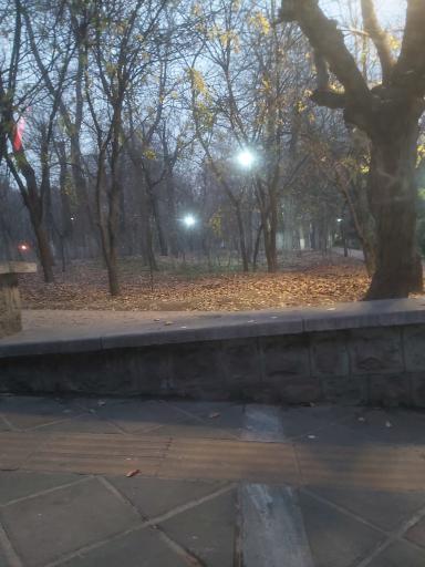 عکس زمین بازی پارک قیطریه