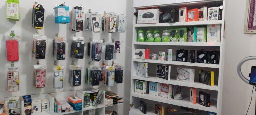 عکس تعمیرات موبایل پاسارگاد