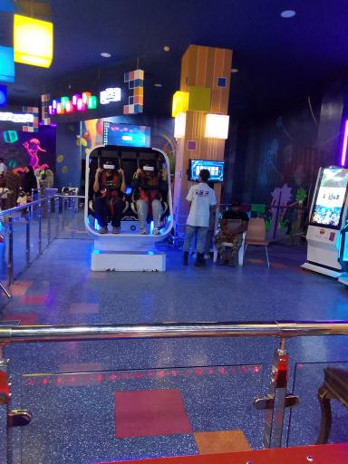 عکس شهربازی سرپوشیده سیتی سنتر قشم