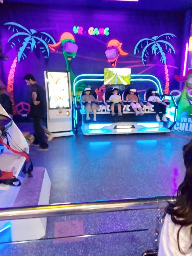 عکس شهربازی سرپوشیده سیتی سنتر قشم