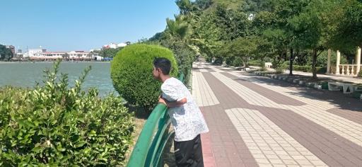 عکس استخر لاهیجان