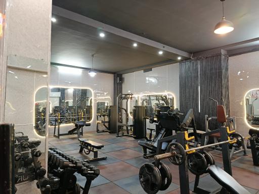 عکس باشگاه بدنسازی باربد 