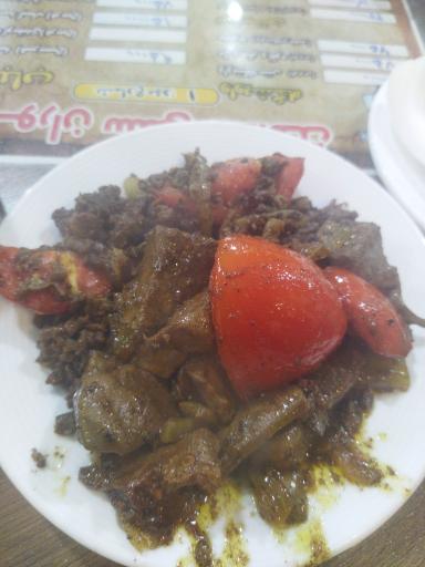 عکس رستوران سنتی صداقت رشت