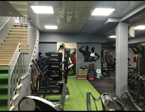 عکس باشگاه بدنسازی هور