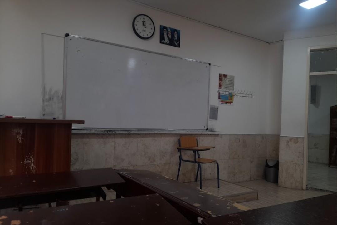 عکس دبیرستان نمونه دولتی دخترانه مطهره