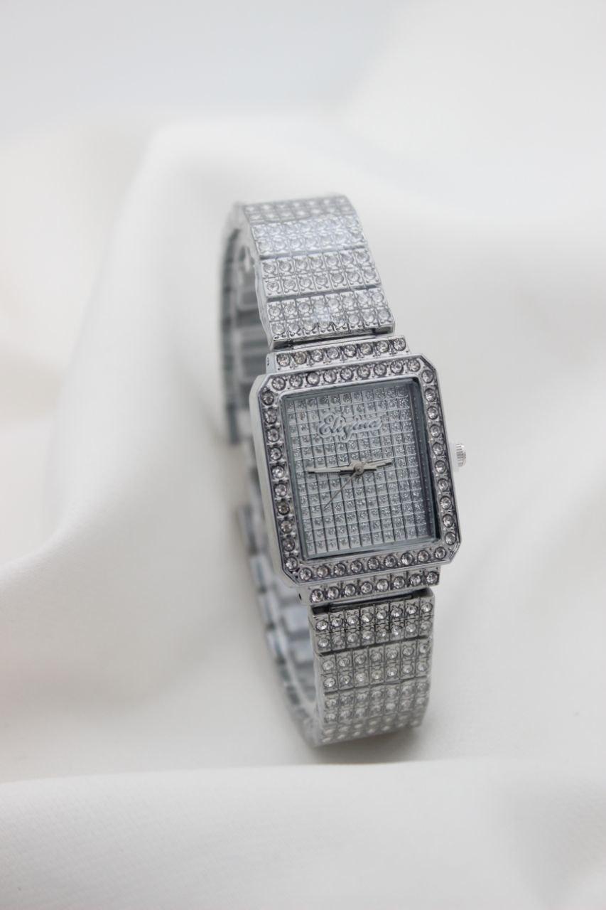 عکس فروشگاه نقره و بدلیجات