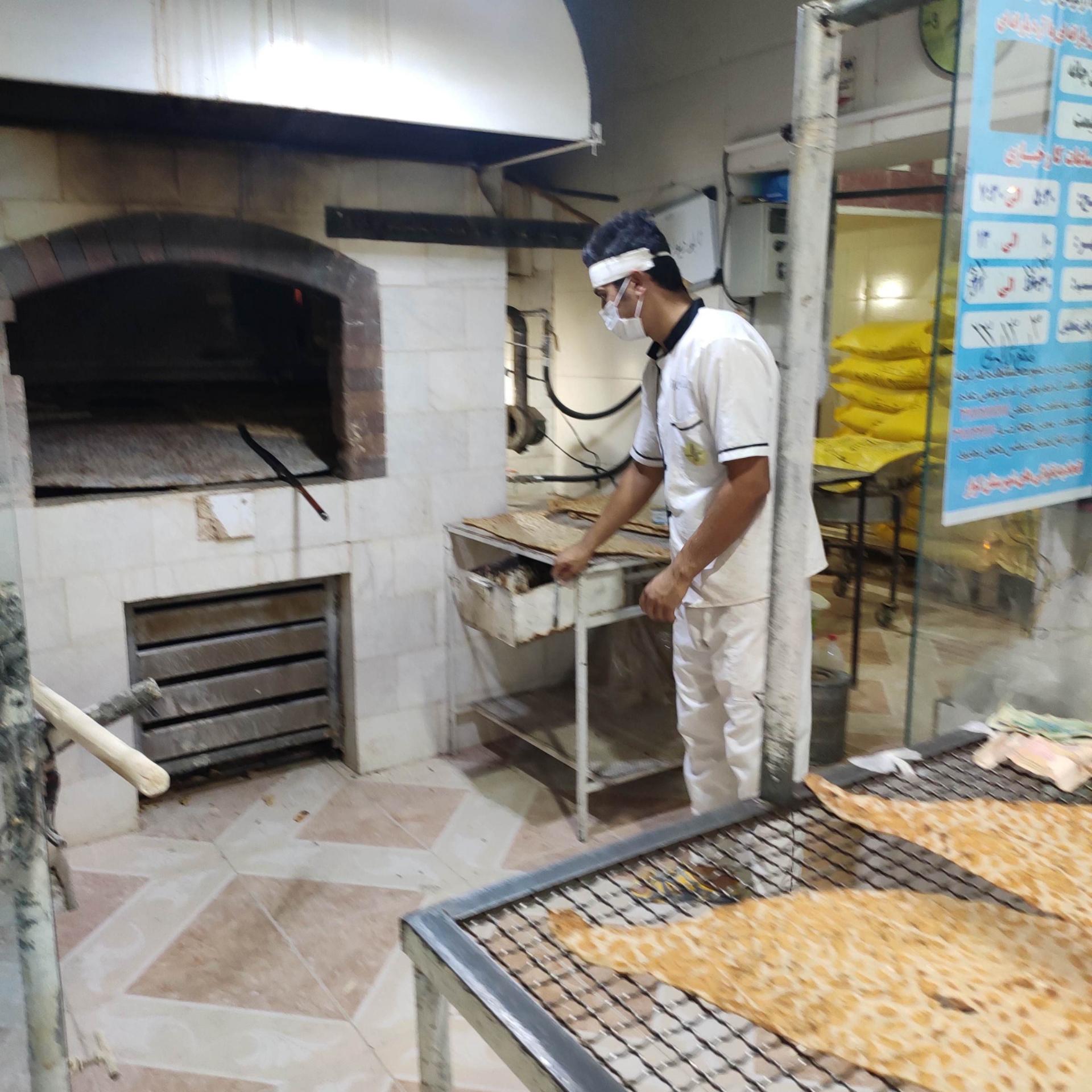 عکس نان سنگک سنتی