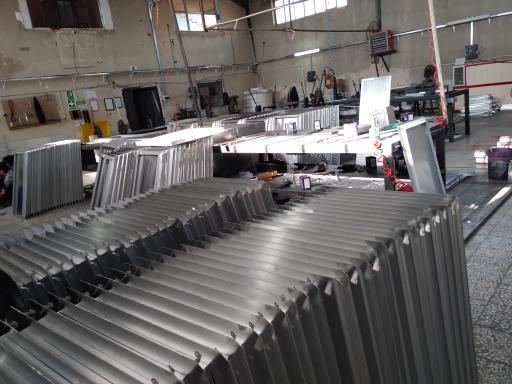 عکس کارخانه صنعتی رحمتی