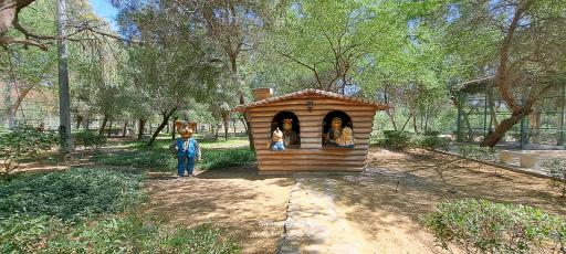 عکس باغ پرندگان بندر عباس