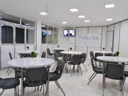 آموزشگاه زبان انگلیسی پردیس علم