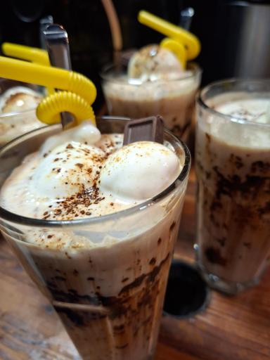 عکس کافه لوف