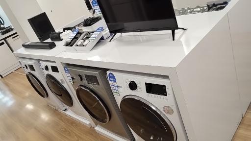 عکس فروشگاه محصولات اسنوا