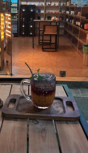 عکس قهوه سرای دلانا