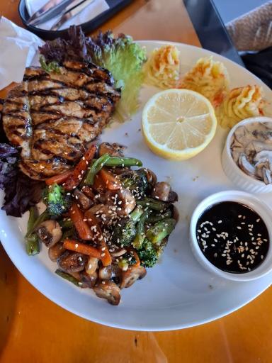 عکس کافه رستوران Two in One