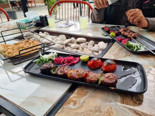 عکس کبابسرا بناریان