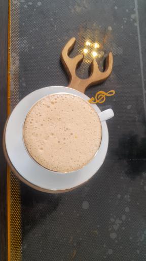 عکس کافی شاپ رز آبی