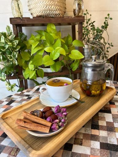 عکس کافی شاپ رز آبی