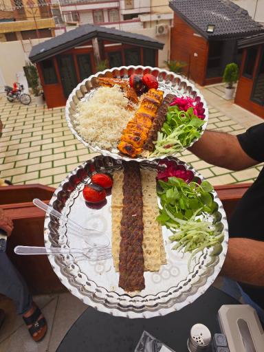 عکس سفره خانه شب های کنگان 