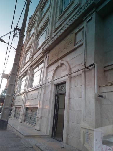 عکس دفتر مرکزی کانون ریاضی نخبه پروران 