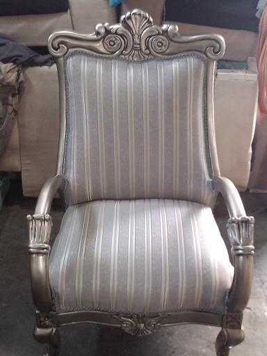 عکس تعمیرات مبل 