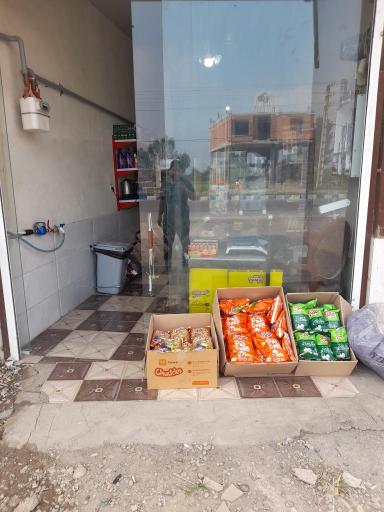 عکس سوپر مارکت رومیسا