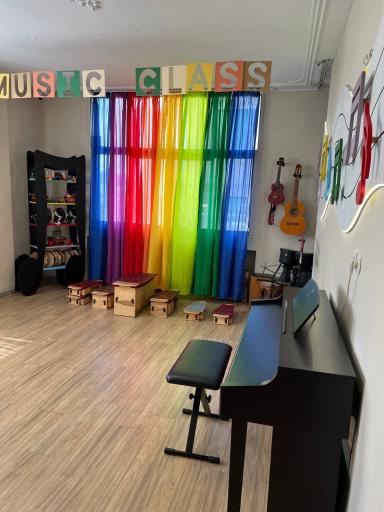 عکس کودکستان پاراکس