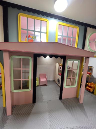 عکس خانه بازی ماهور