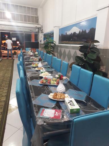 عکس رستوران نگین شهر