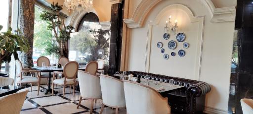 عکس رستوران حاج ایرج و برادران (شعبه معلم)