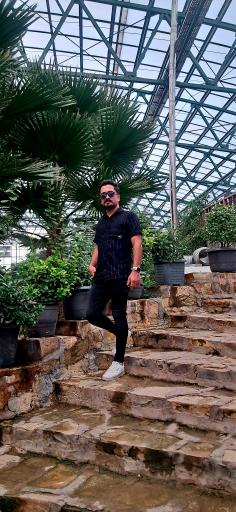 عکس باغ پرندگان قم