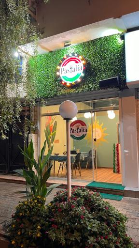 عکس پاستالیا 888