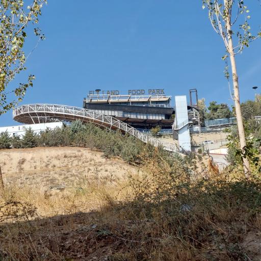 عکس فود کورت فلای لند