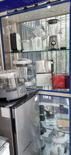 عکس فروشگاه لوازم خانگی نبوت