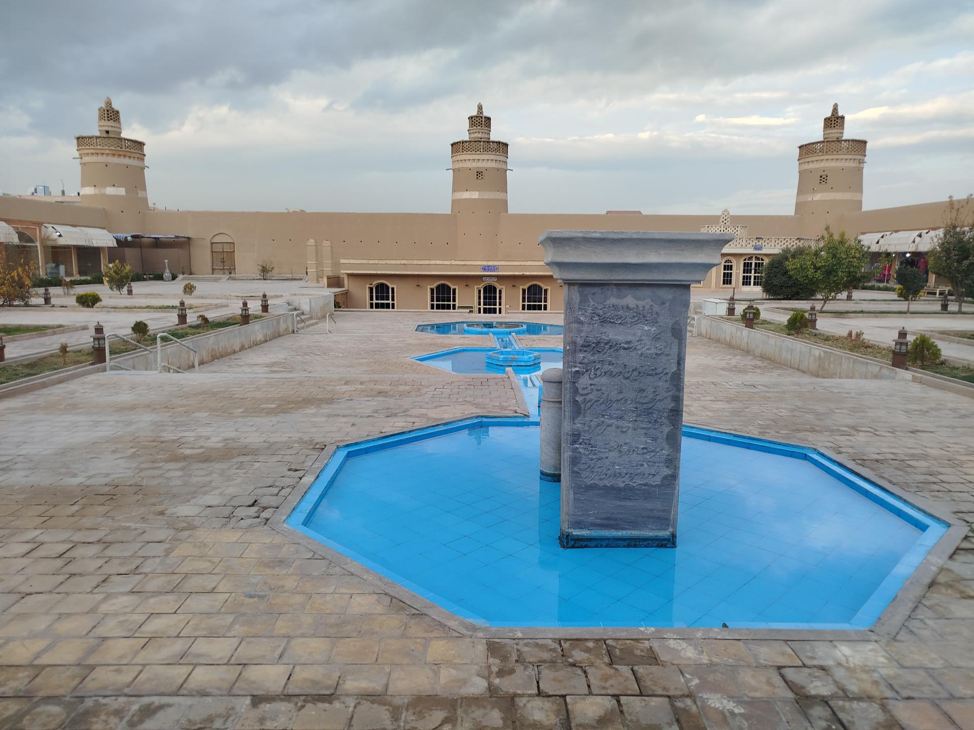 عکس برج های کبوترخانه خارون