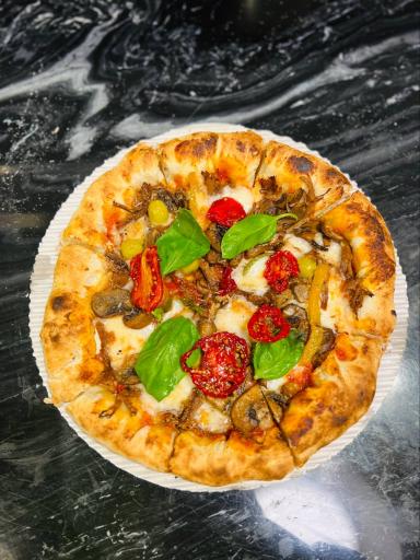 عکس فست فود پیتزاس