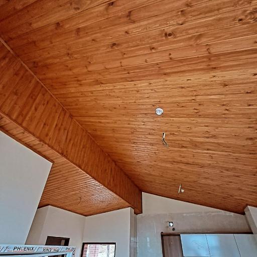 عکس خانه ترمو چوب