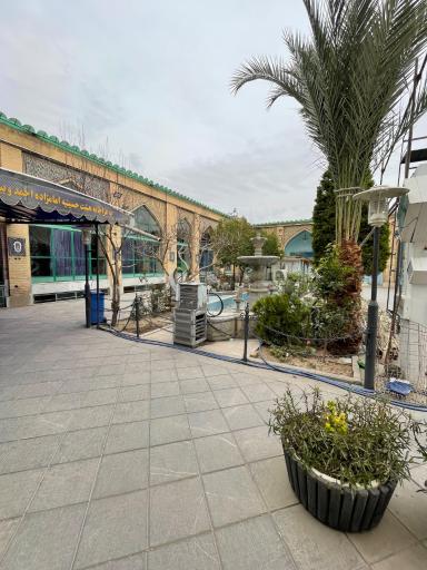 عکس مقبره همدم الملوک