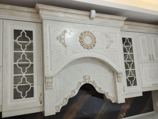 عکس رنگکاری چوب بهرنگ