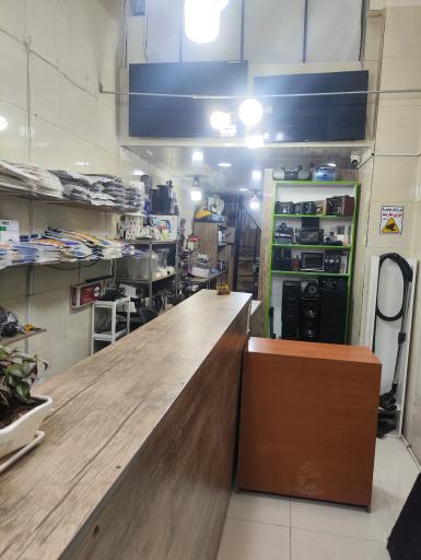 عکس تعمیرات لوازم خانگی و تلویزیون