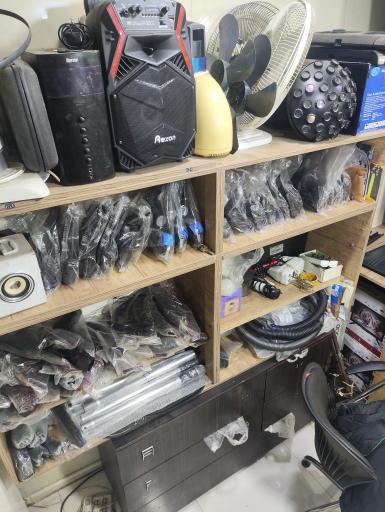 عکس تعمیرات لوازم خانگی و تلویزیون