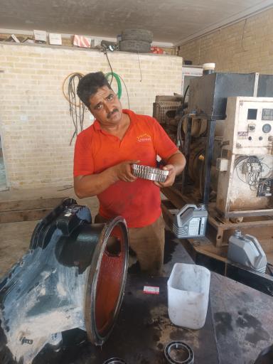 عکس صنعت لودر آقایی 