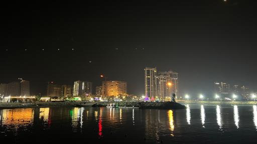 عکس اسکله مارینا