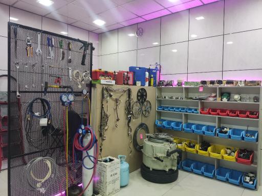 عکس خدمات فنی شاهین سرویس