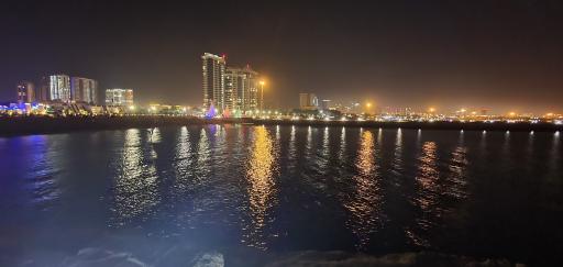 عکس اسکله مارینا