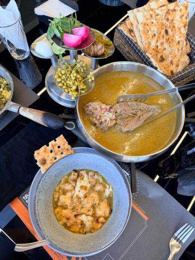 عکس بیرون بر شهر غذا