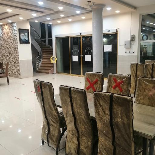 عکس رستوران ضیافت