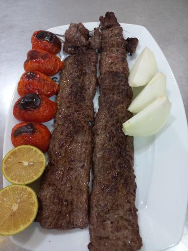 عکس رستوران ضیافت