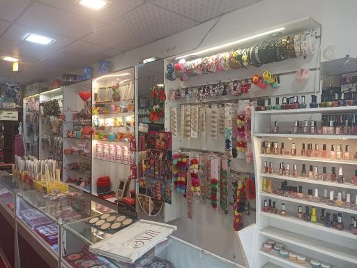 عکس آرایشی تی تیش