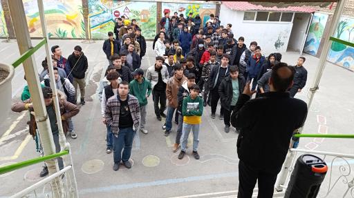 عکس هنرستان فن آوران دانش